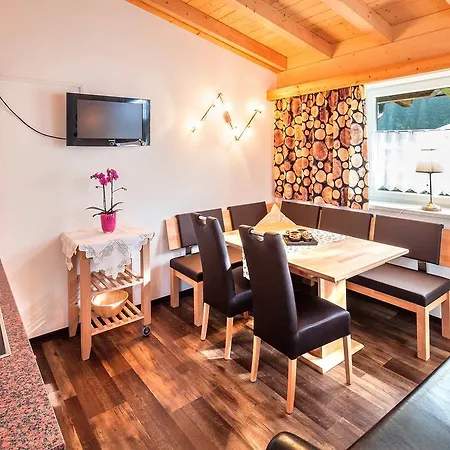 Apartment Gletscherchalet Sankt Leonhard im Pitztal